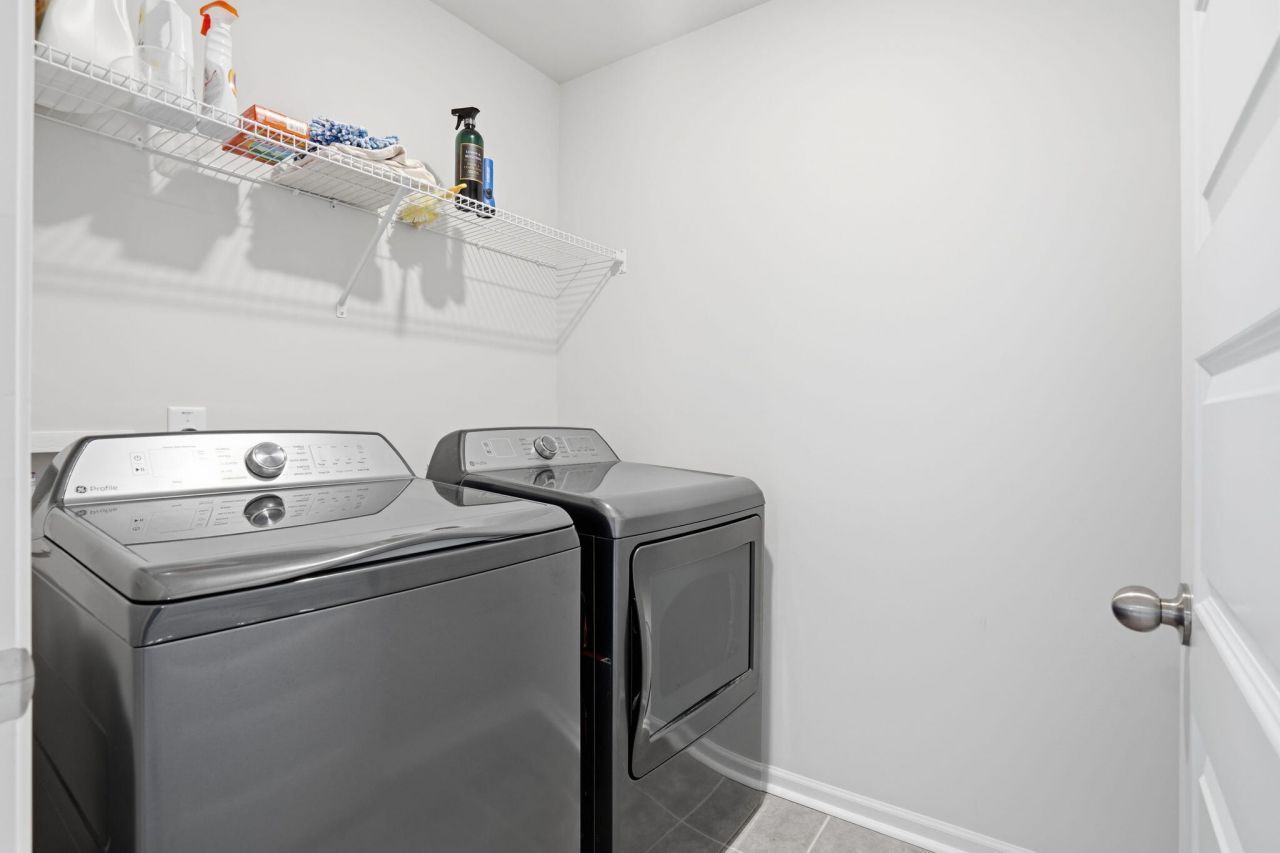 704 Pine Warbler Lane Photo 20