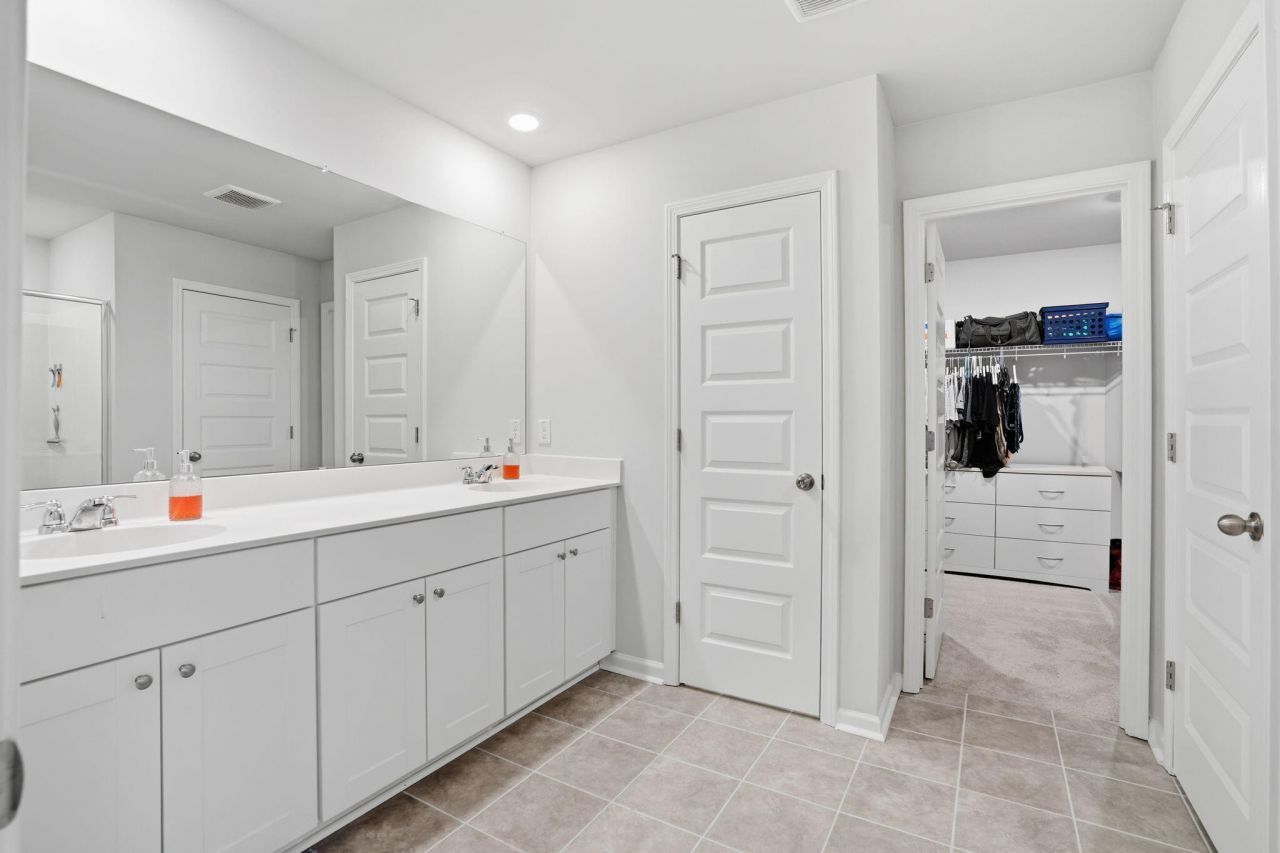 704 Pine Warbler Lane Photo 30