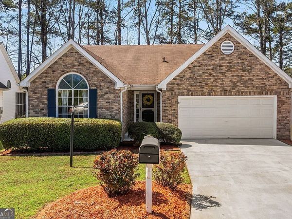 117 Greentree Drive, Newnan, GA 30265