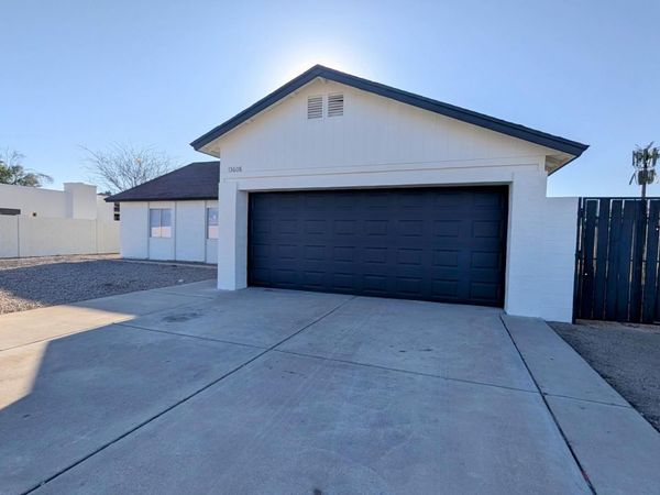 13608 N 40TH Drive, Phoenix, AZ 85029