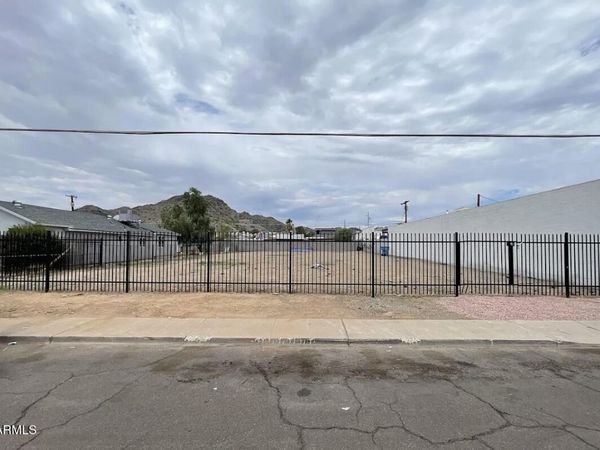 536 E VOGEL Avenue, Unit -, Phoenix, AZ 85020