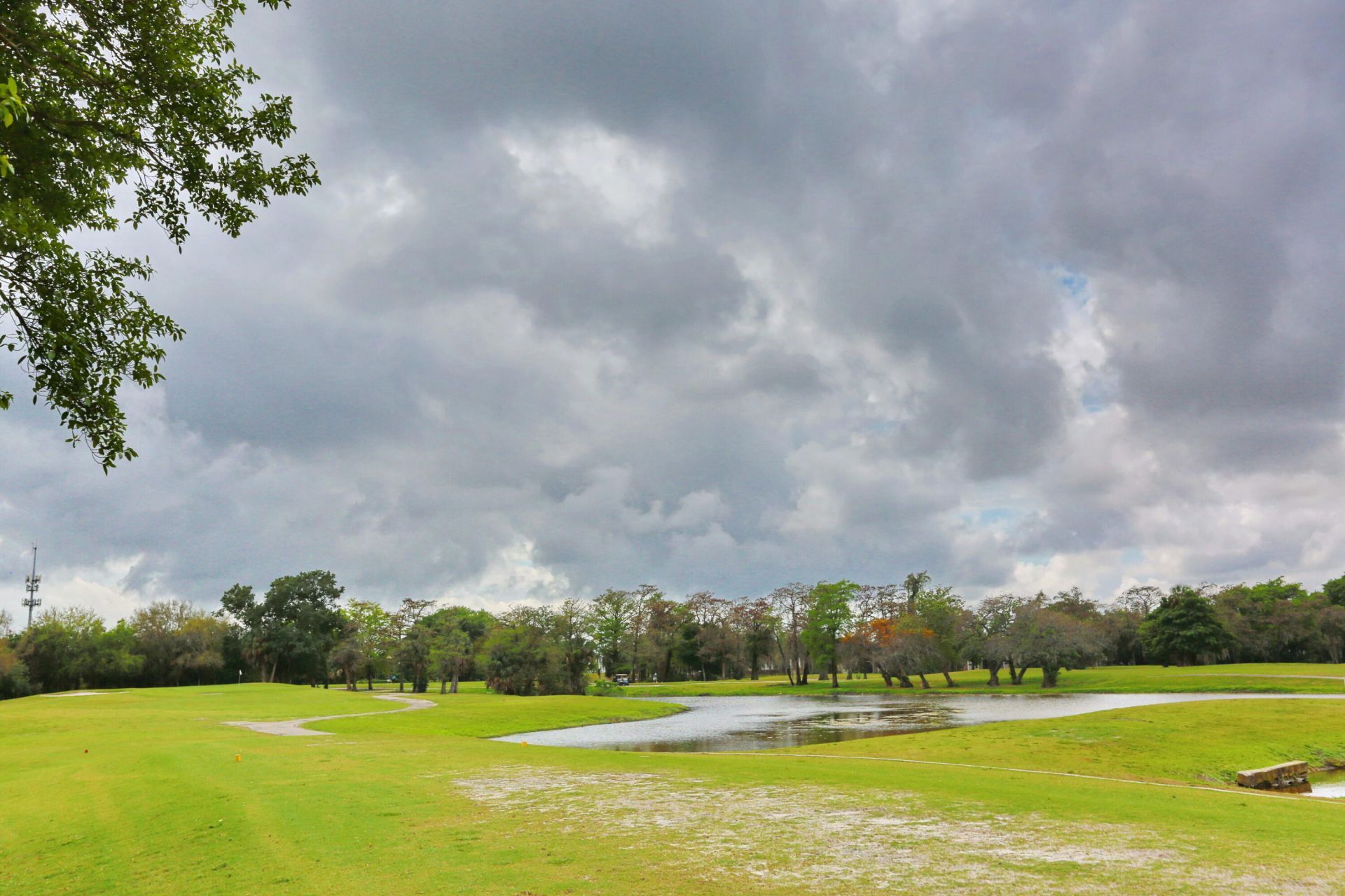 6401 N University Drive, Unit 210, Tamarac, FL 33321 Photo