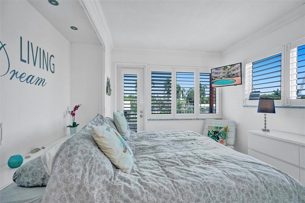 535 Hendricks Isle, Unit 209, Fort Lauderdale, FL 33301 Photo