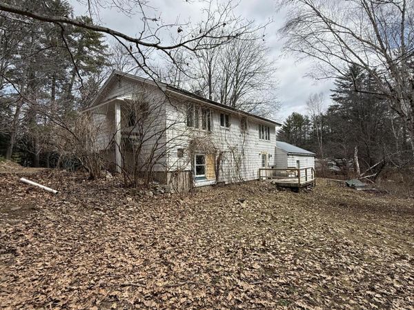 156 Alpine Street, Paris, ME 04281