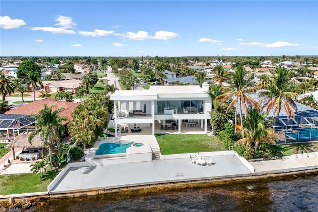 2302 SE 28th St, Cape Coral, FL 33904 Photo