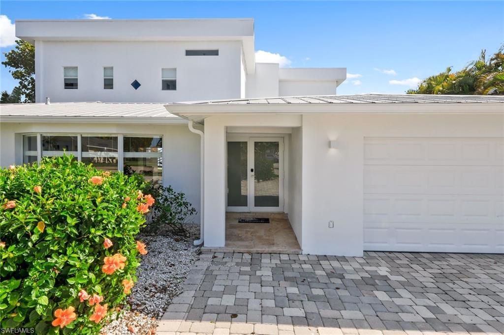 2302 SE 28th St, Cape Coral, FL 33904 Photo