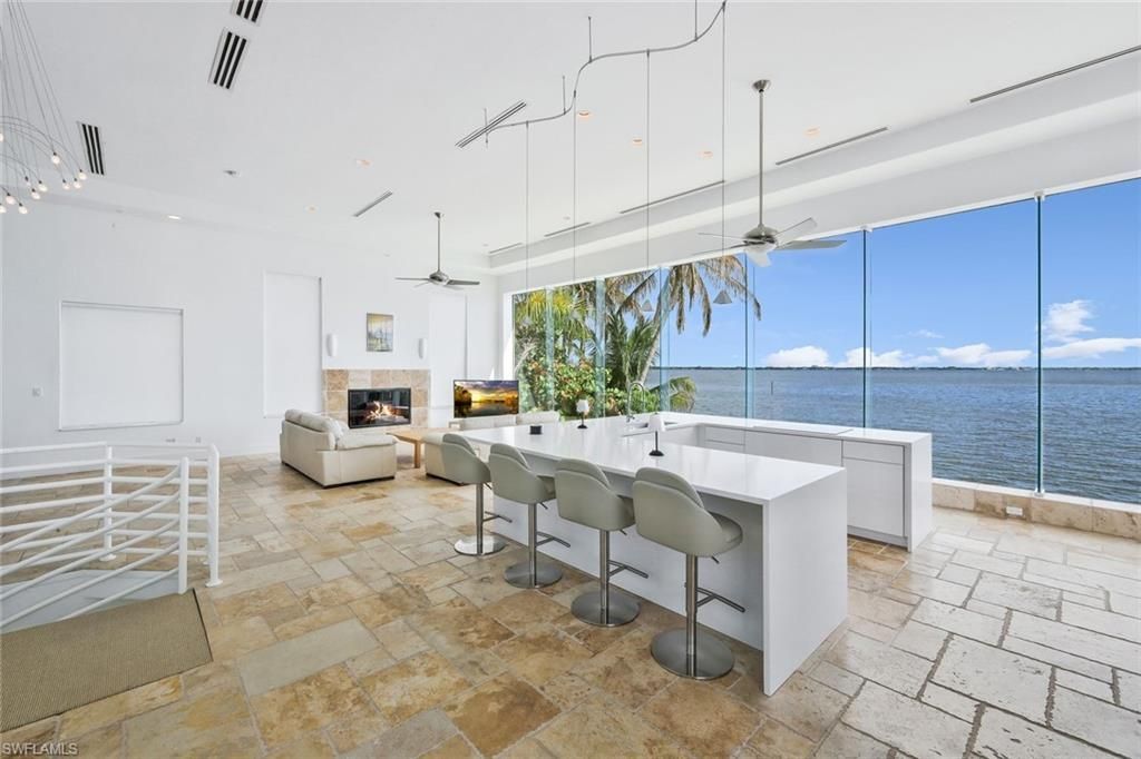 2302 SE 28th St, Cape Coral, FL 33904 Photo