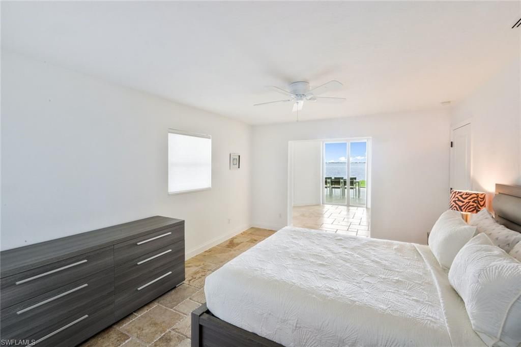 2302 SE 28th St, Cape Coral, FL 33904 Photo