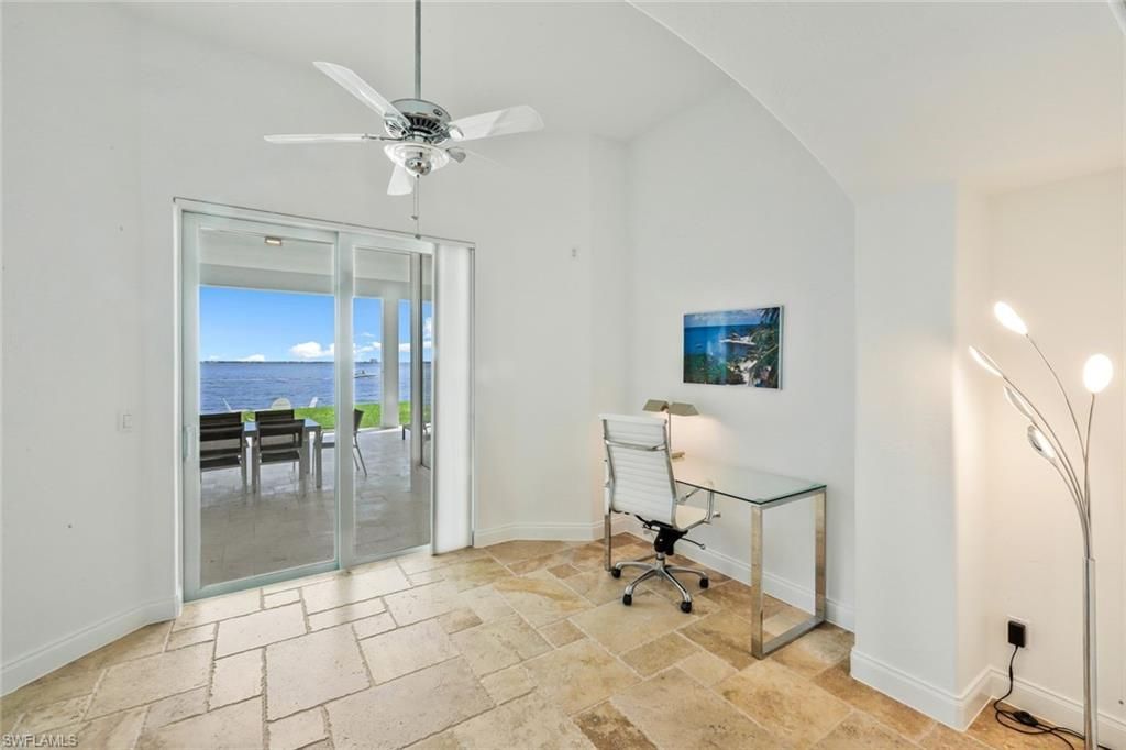 2302 SE 28th St, Cape Coral, FL 33904 Photo