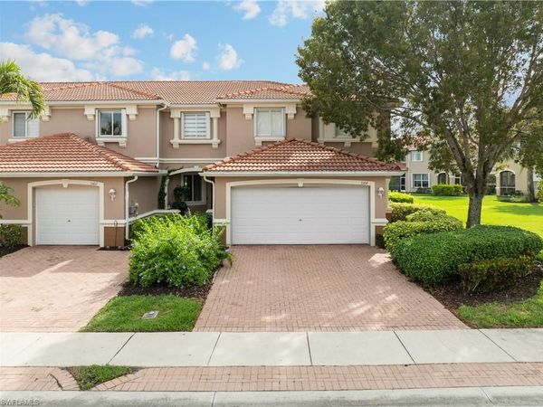 3364 Dandolo CIR , CAPE CORAL, FL 33909