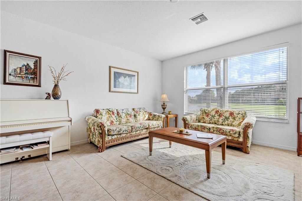 3364 Dandolo Cir, Cape Coral, FL 33909 Photo