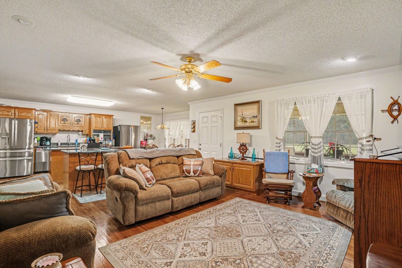 436 Tanner Rd. Photo 15