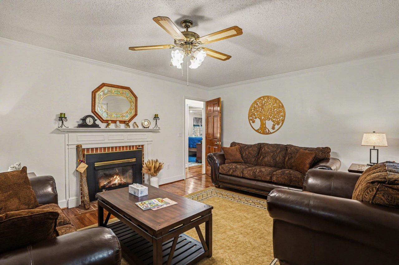 436 Tanner Rd. Photo 8