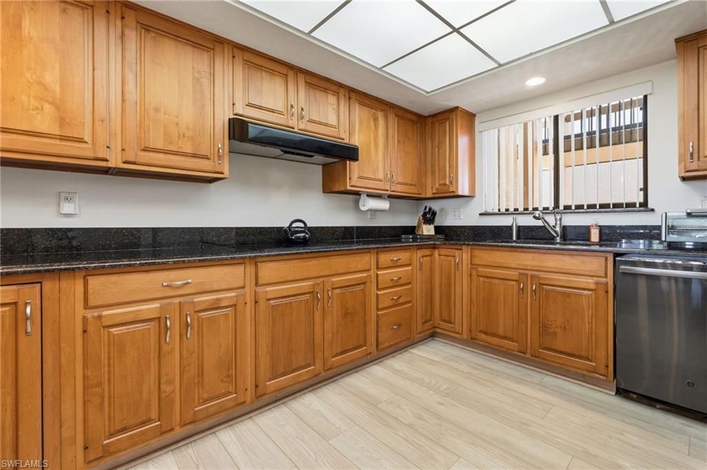 4608 Flagship Dr, Unit 202, Fort Myers, FL 33919 Photo