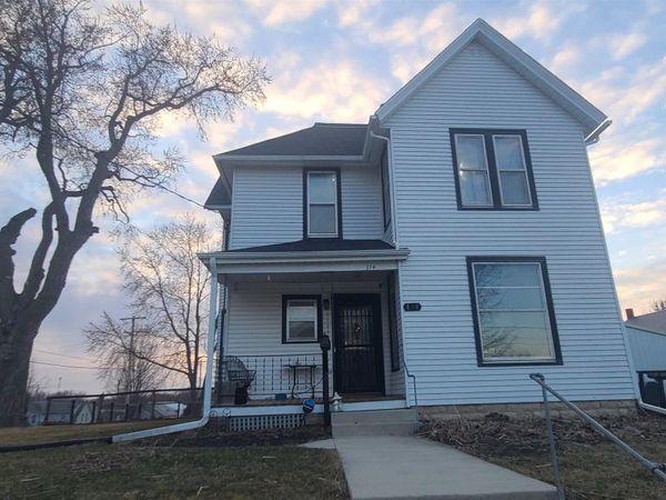 114 S Pine Street, West Union, IA 52175