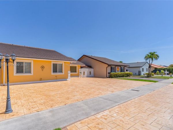 14831 SW 82nd St, Unit na, Miami, FL 33193