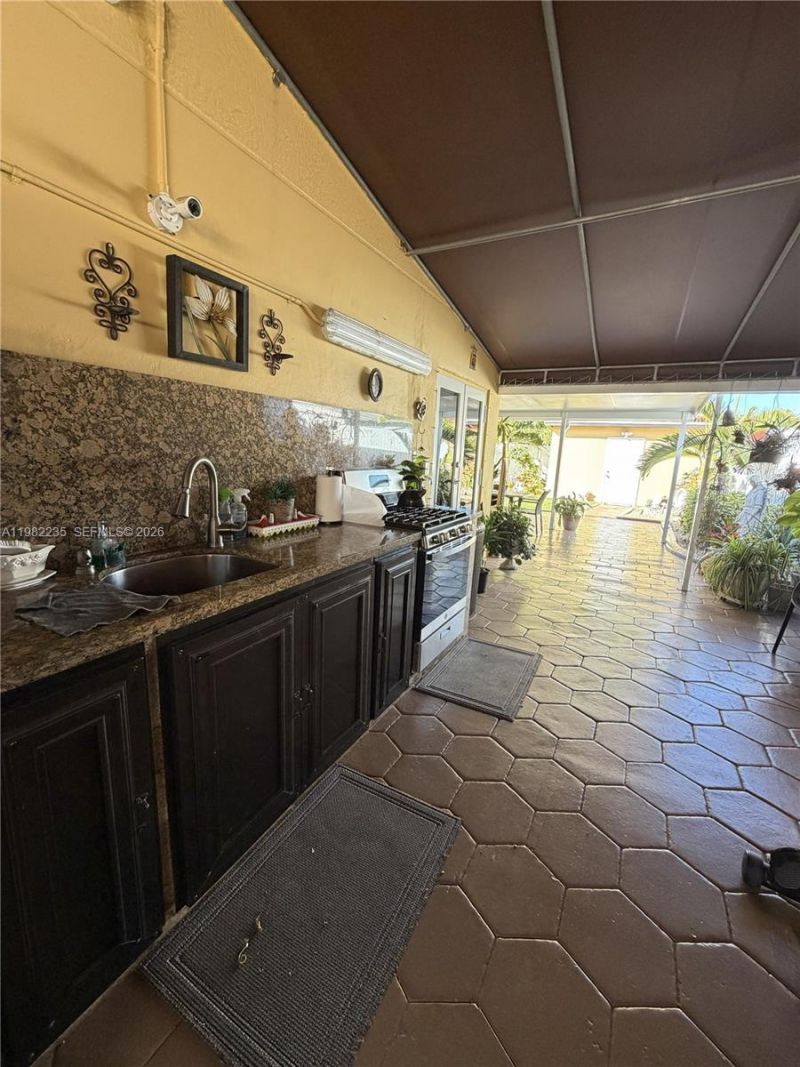 14831 SW 82nd St , Unit na, Miami, FL 33193 Photo