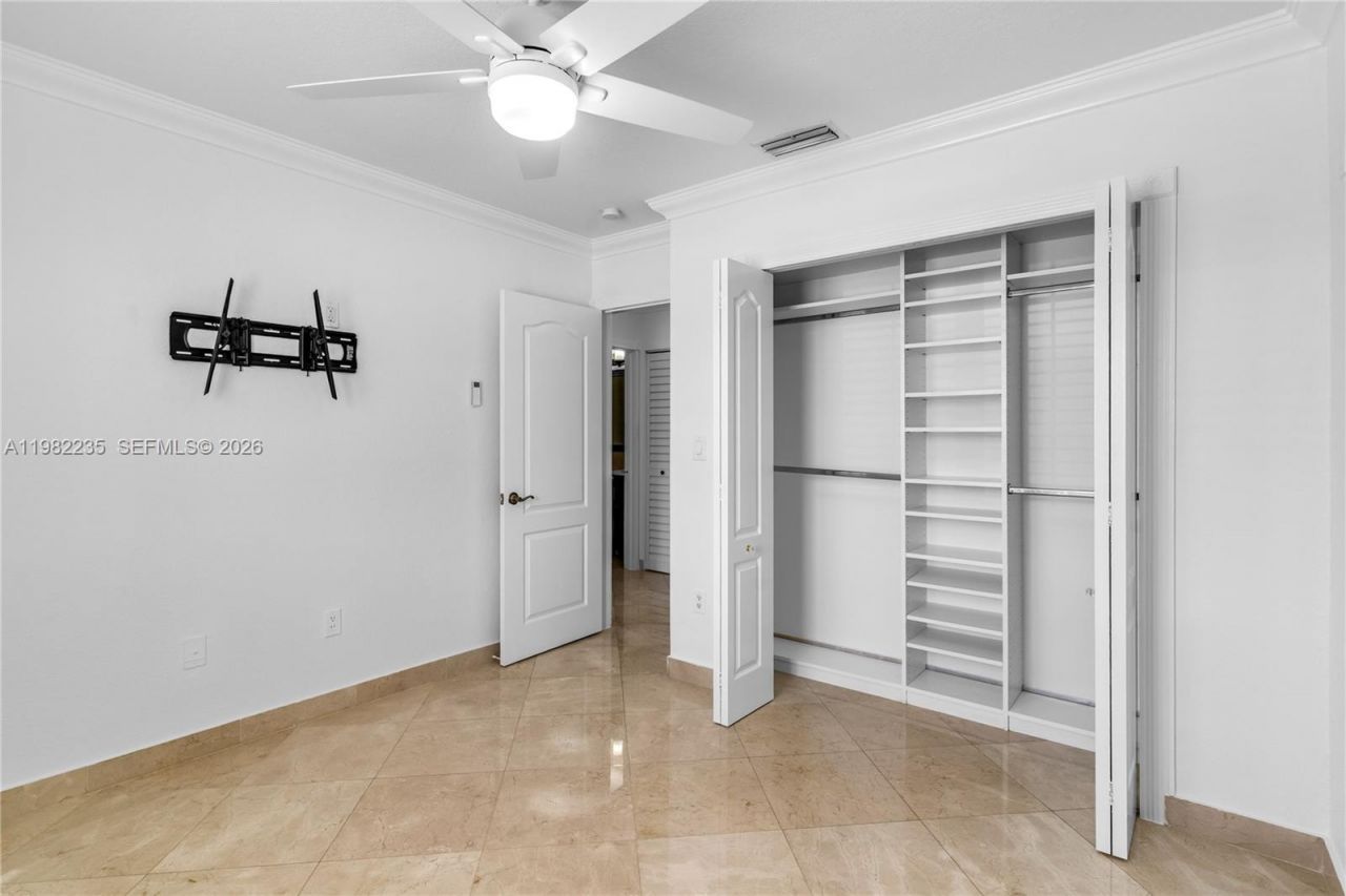 14831 SW 82nd St, Unit na, Miami, FL 33193 Photo