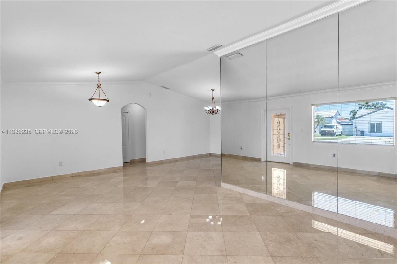14831 SW 82nd St, Unit na, Miami, FL 33193 Photo