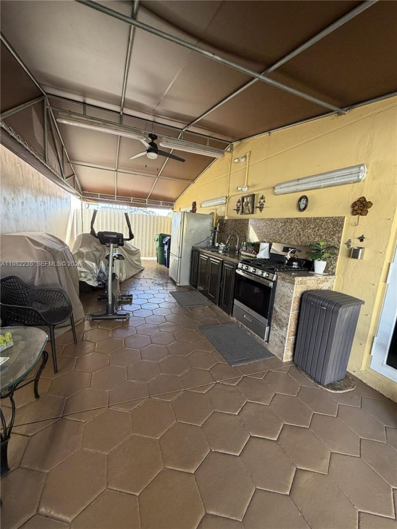 14831 SW 82nd St , Unit na, Miami, FL 33193 Photo