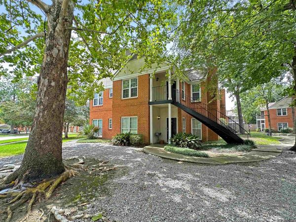 7925 Jefferson Place Blvd, Unit #30-C, Baton Rouge, LA 70809