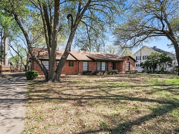 304 Elm Drive, Terrell, TX 75160