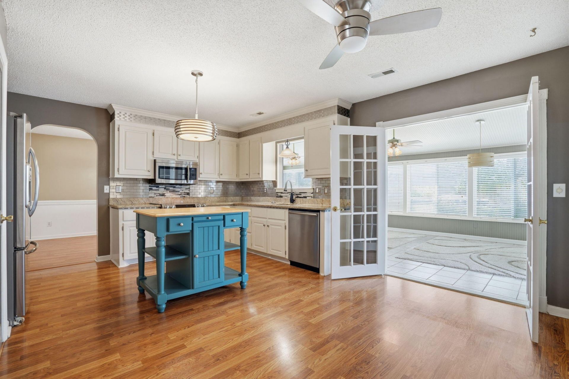 118 Elaine Street Photo 20