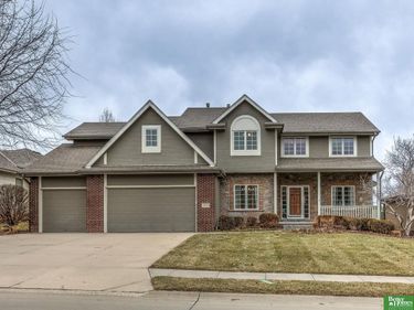 19712 Hansen Avenue , Omaha, NE 68130