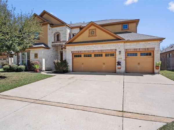 2937 Desert Candle DR, Round Rock, TX 78681