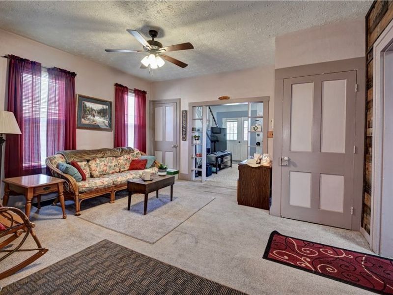 142 E Clay Street, Fredericksburg, OH 44627 Photo 13