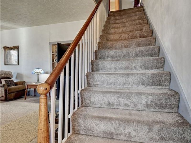 142 E Clay Street, Fredericksburg, OH 44627 Photo 21