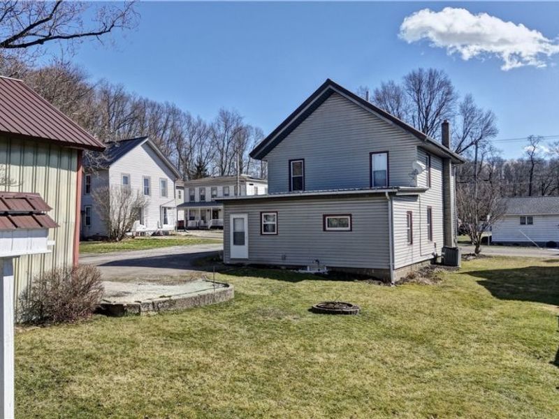 142 E Clay Street, Fredericksburg, OH 44627 Photo 35