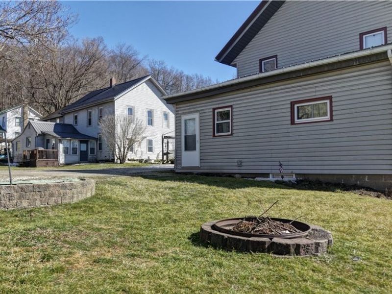 142 E Clay Street, Fredericksburg, OH 44627 Photo 36