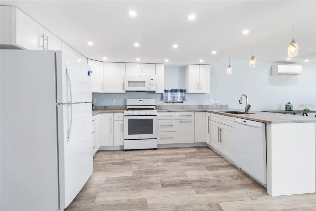 2812 14th Street W, Palmetto, FL 34221 Photo