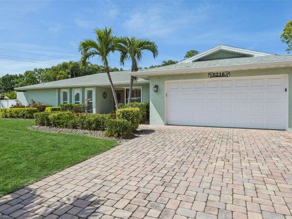6216 45TH STREET W, BRADENTON, FL 34210