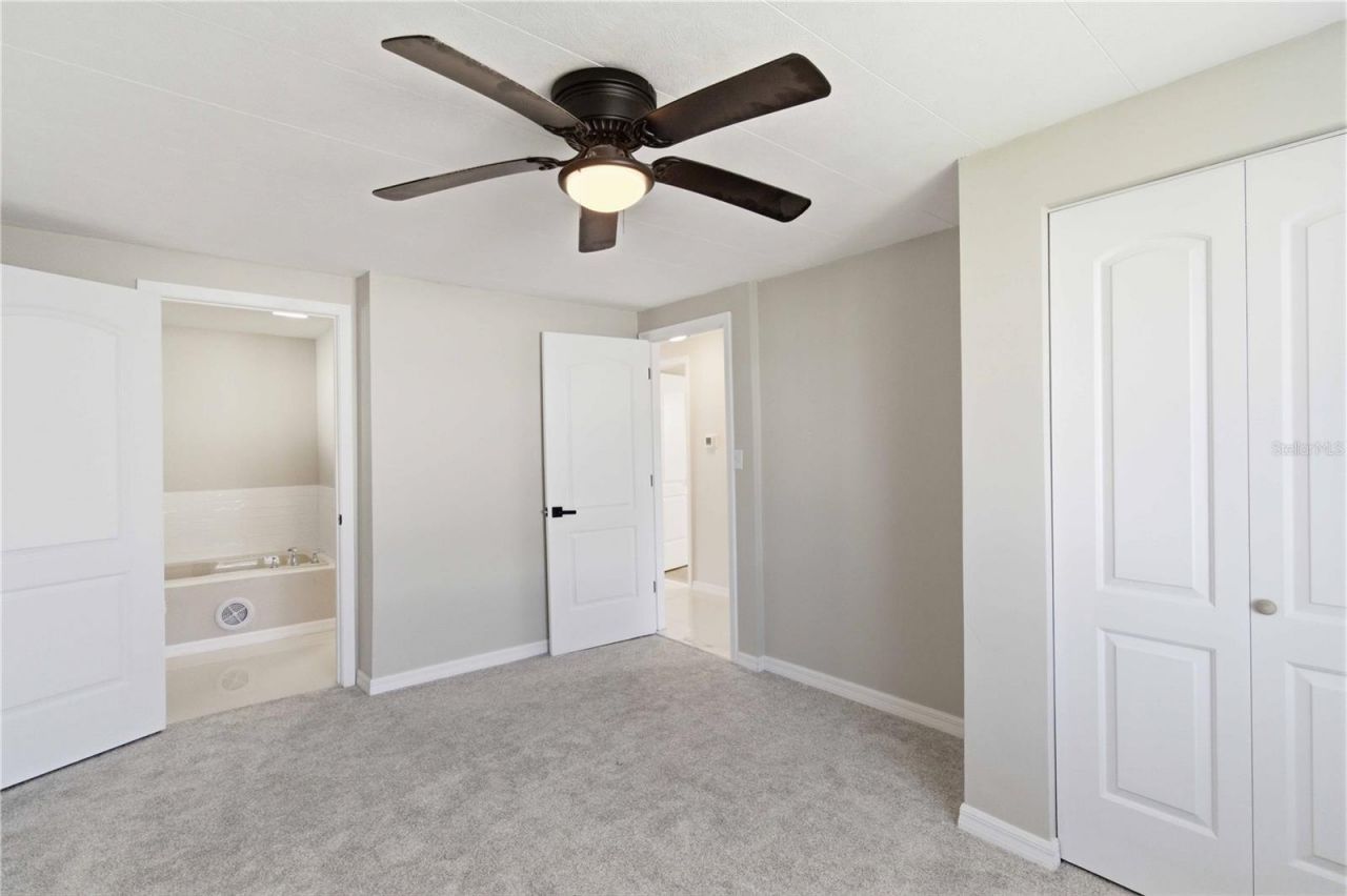 203 48th Avenue Drive W, Bradenton, FL 34207 Photo