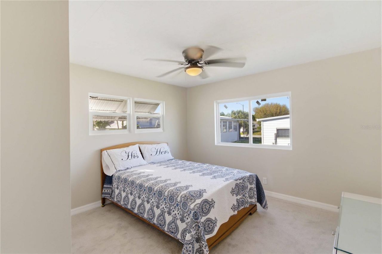 203 48th Avenue Drive W, Bradenton, FL 34207 Photo