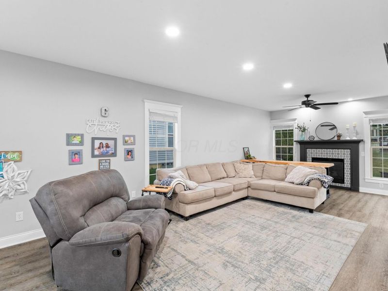 6113 El Camino Drive, Plain City, OH 43064 Photo 4