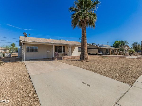 11383 N 114th Avenue, Youngtown, AZ 85363