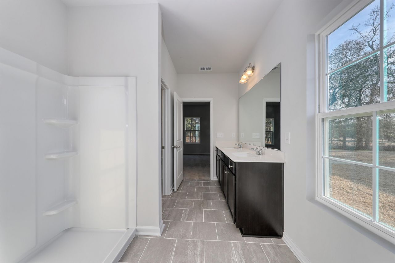 3424 Logan St. Photo 17