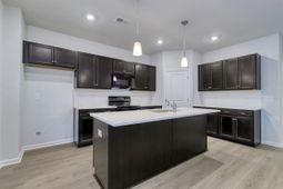 3424 Logan St. photo 4