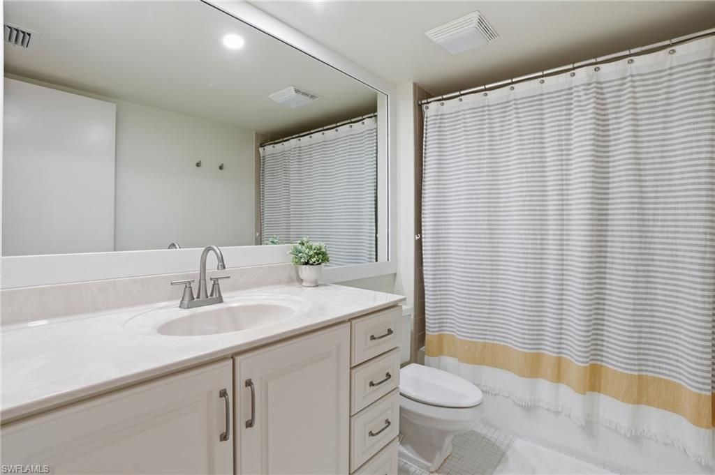 3300 Binnacle Dr , Unit 102, Naples, FL 34103 Photo