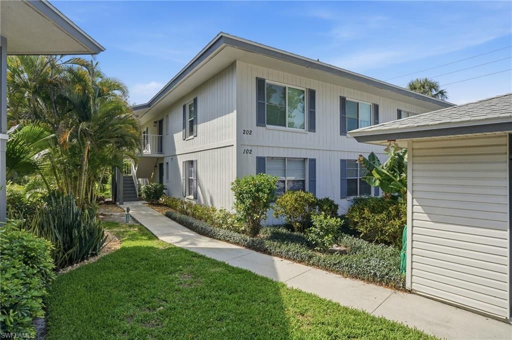 3300 Binnacle Dr , Unit 102, Naples, FL 34103 Photo