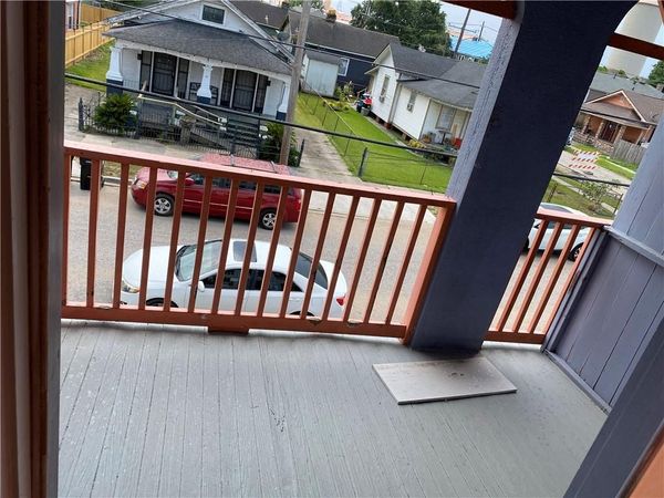 8631 NELSON ST Street , New Orleans, LA 70118