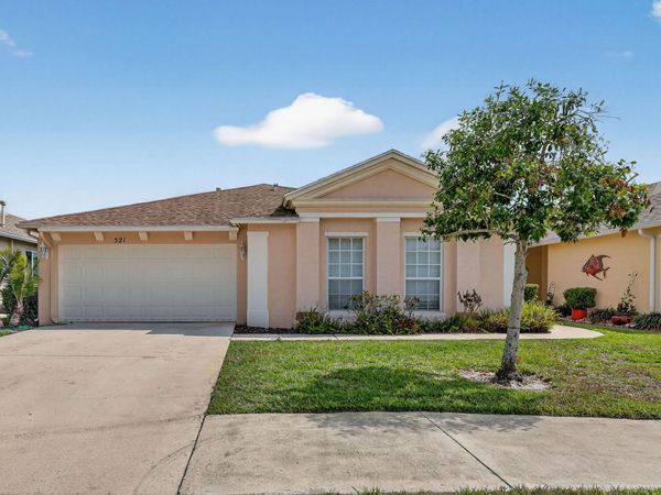 521 SW Indian Key Drive, Port St. Lucie, FL 34986