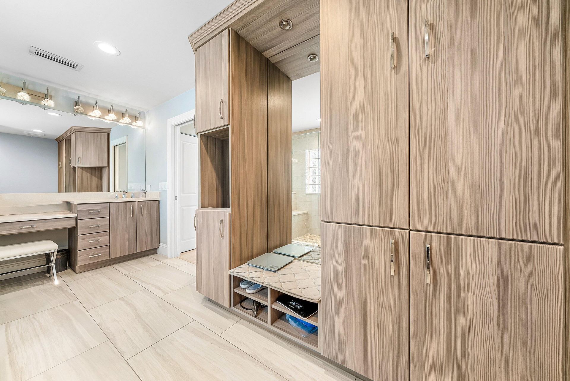 86 Cambridge Lane, Boynton Beach, FL 33436 Photo