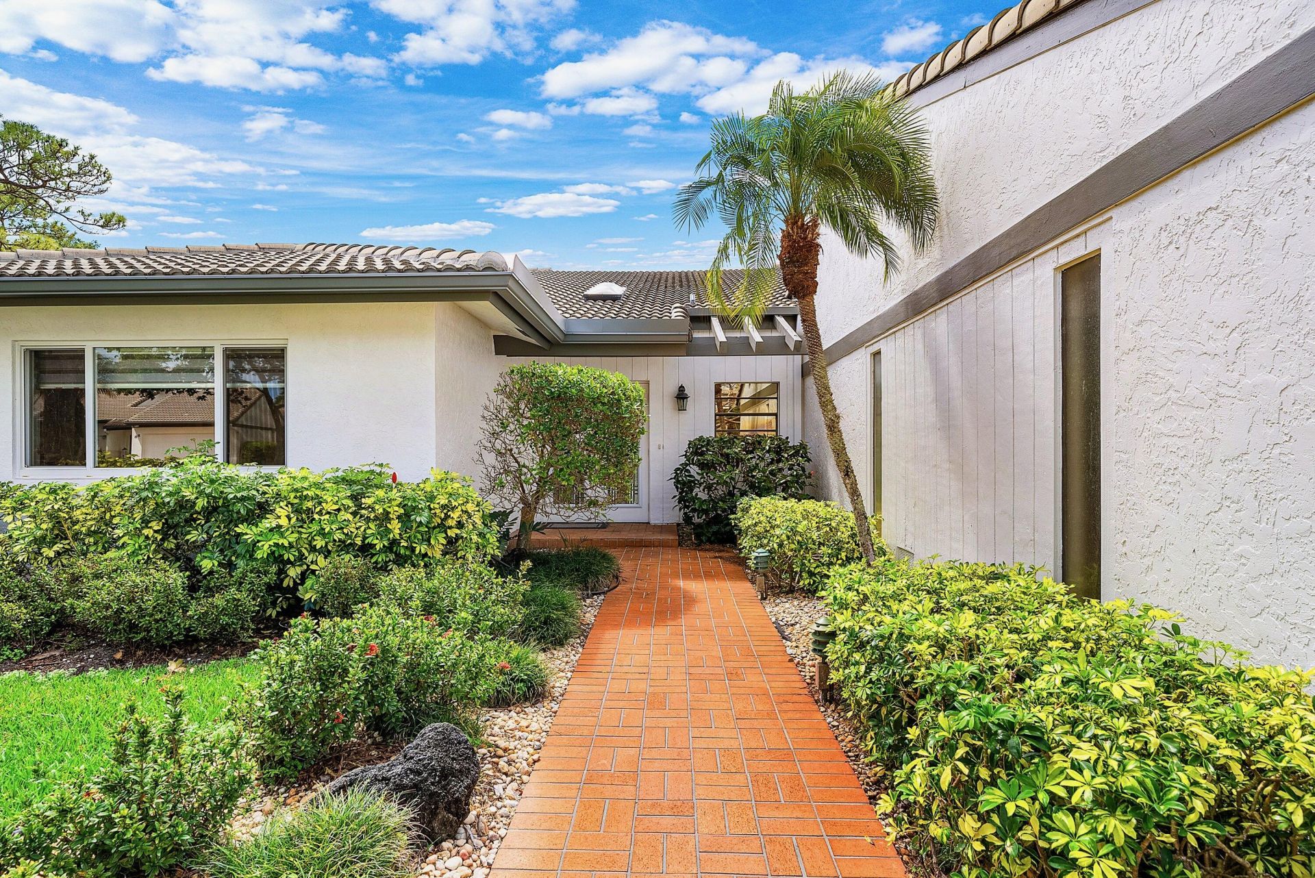 86 Cambridge Lane, Boynton Beach, FL 33436 Photo