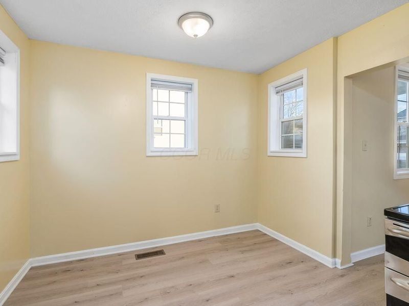 136 E Innis Avenue, Columbus, OH 43207 Photo 28