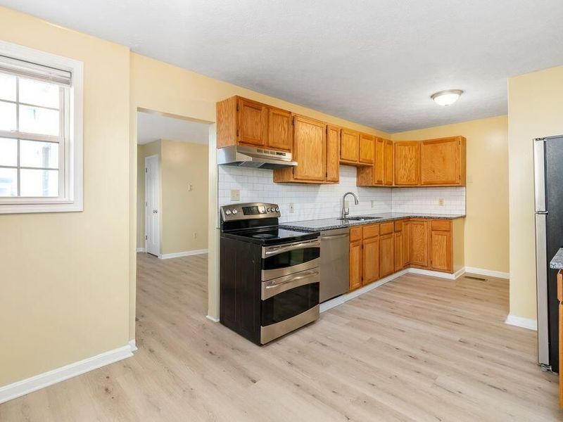 136 E Innis Avenue, Columbus, OH 43207 Photo 29