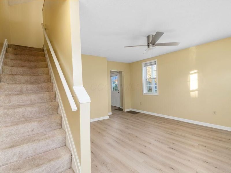 136 E Innis Avenue, Columbus, OH 43207 Photo 9